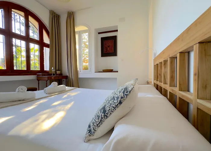 Villa Clavero Two Premium Apt